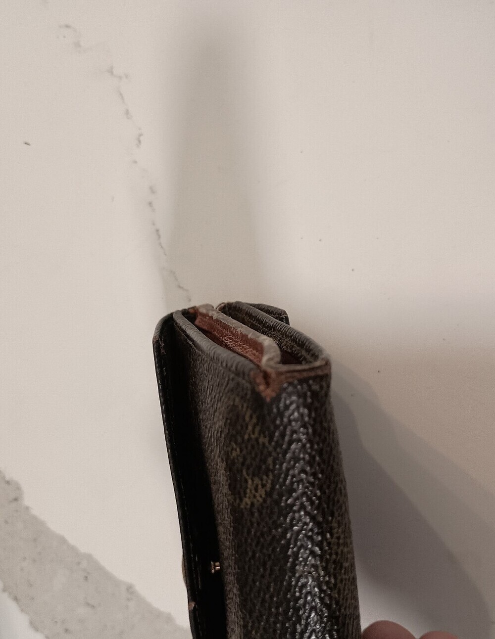 Louis Vuitton Vintage Monogram Elise Trifold Wallet - Picture 4 of 13